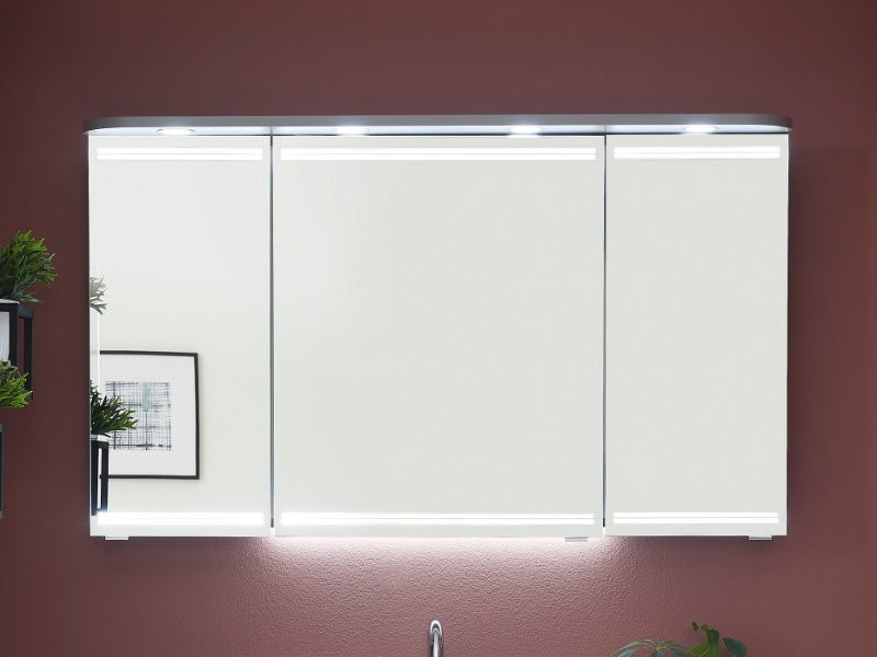 Pelipal Pcon Spiegelschrank mit LED-Beleuchtung oben und unten in den Türen Bild 11